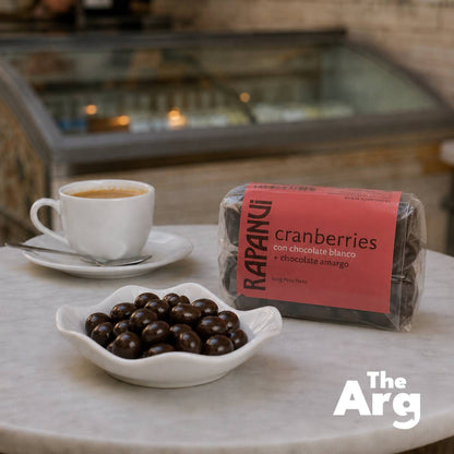 Rapanui Cranberries Dipped in White & Dark Chocolate 100g | Argentine Chocolate Treat