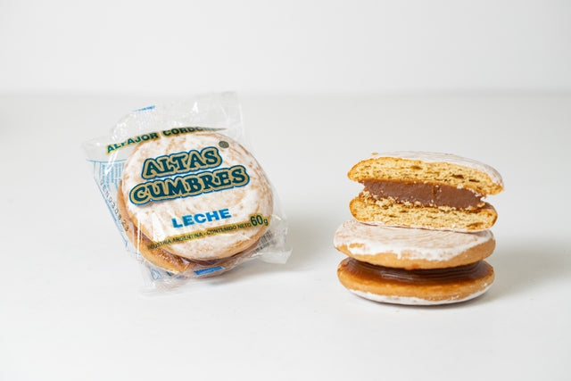 Altas Cumbres - Artisanal Glazed Alfajor Cordobés with Dulce de Leche 12u. 800g/1.76 lbs