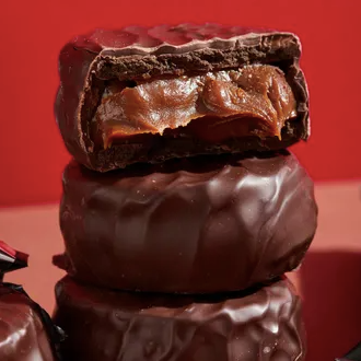 GULA Dark Chocolate Alfajor with Dulce de Leche 72g / 0.16 lb – Argentine Cookie