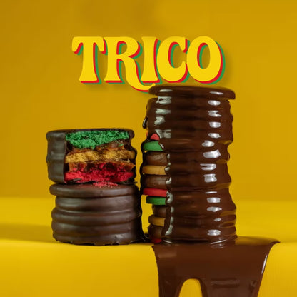 Rasta Trico Triple Alfajor | Dark Chocolate Covered Cornstarch Alfajor with Dulce de Leche 100 g / 0.22 lb